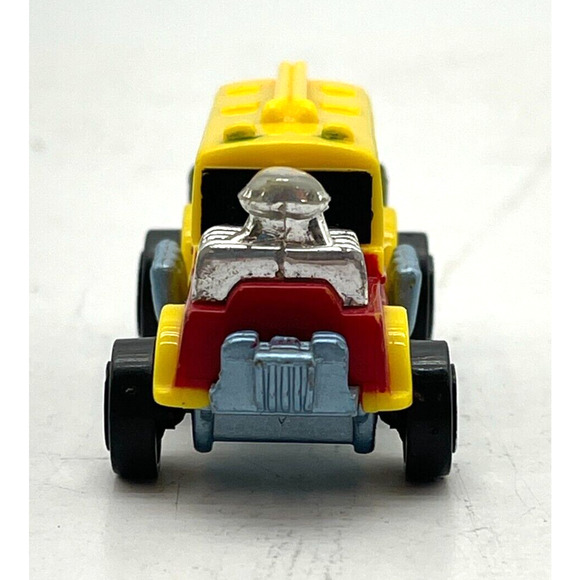 Maisto Tonka Hasbro 2007 Skool Bust Yellow with Red Flames Vehicle Model Toy - Picture 2 of 10